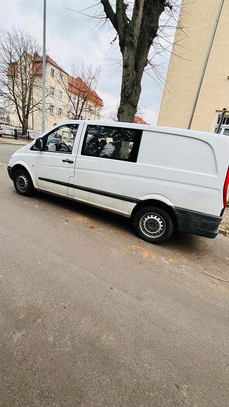 Gebraucht 2003 Mercedes Vito Van | 5.999 € - Bild 1/4