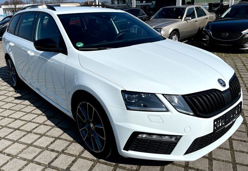 Laserweiss Gebraucht 2018 Skoda Octavia RS Kombi | 12.250 € (Guter Preis) - Bild 1/4