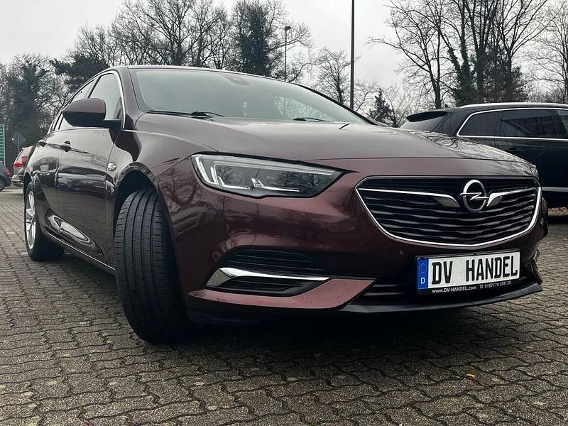 Gebraucht Opel Insignia 165 PS (121 kW) 2018 Rot Limousine