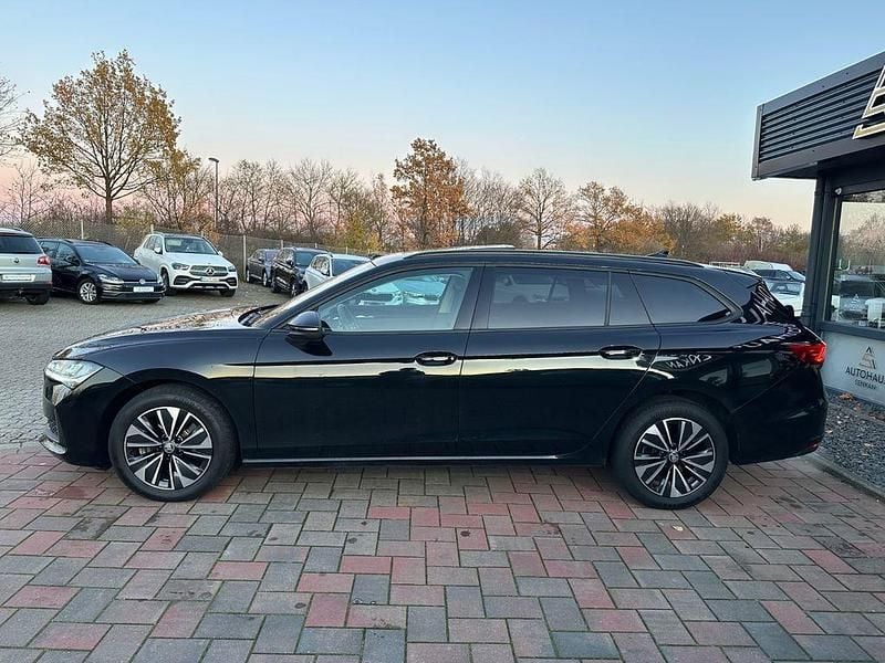 Gebraucht Skoda Superb Selection 193 PS (141 kW) 2024 Schwarz Kombi