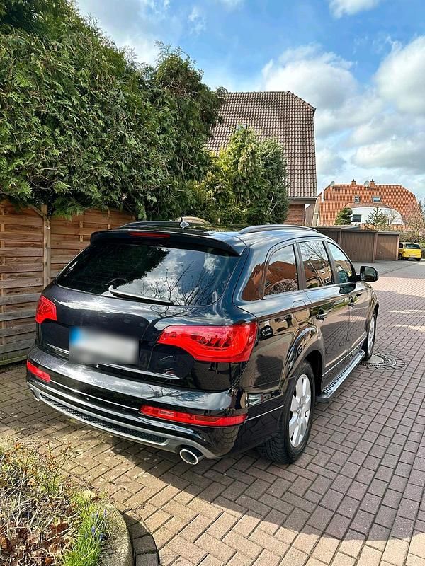 Usata Audi Q7 245 CV (180 kW) 2012 Nero SUV