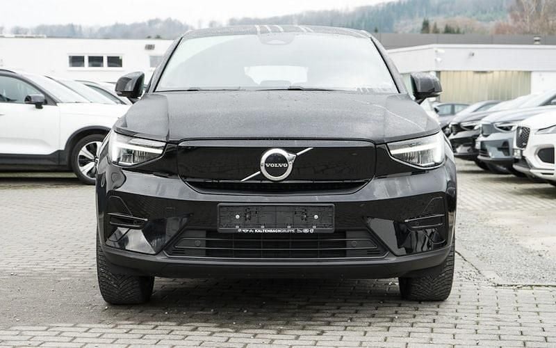 Gebraucht Volvo C40 Core 300 kW (408 PS) 2022 Schwarz SUV