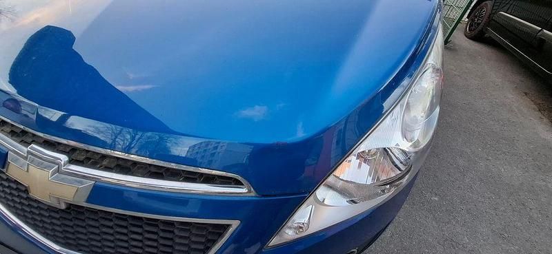 Gebraucht Chevrolet Spark LS 82 PS (60 kW) 2011 Blau Kleinwagen