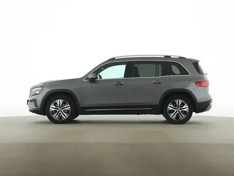 Gebraucht Mercedes GLB220 Progressive 360 PS (264 kW) 2025 Grau SUV