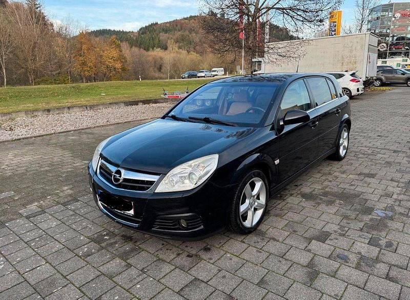 Schwarz Gebraucht 2007 Opel Signum Sport Kleinwagen | 4.300 € (Fairer Preis) - Bild 1/4