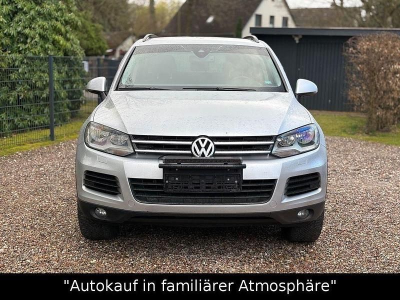 Gebraucht VW Touareg 245 PS (180 kW) 2012 Cool silver metallic SUV