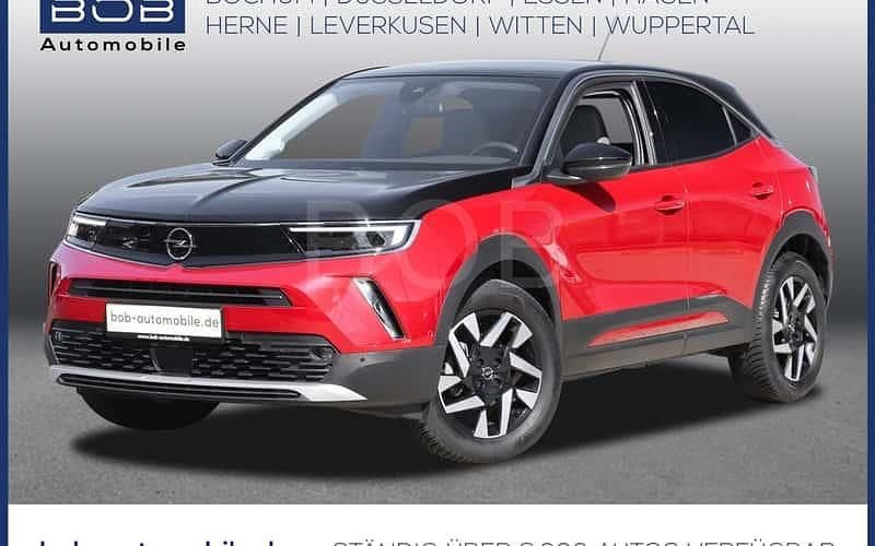 Rot (dunkelrot) (rot) Gebraucht 2022 Opel Mokka Elegance SUV | 16.755 € (Superpreis) - Bild 1/4