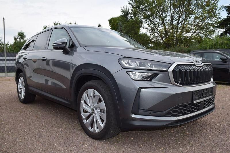 Gebraucht Skoda Kodiaq Selection 150 PS (110 kW) 2025 Grau SUV