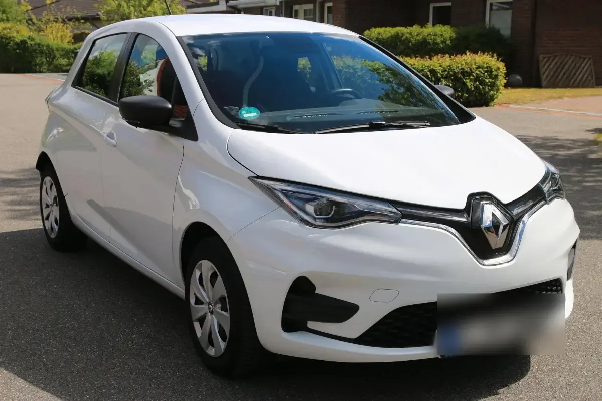 Gebraucht Renault Zoe Life 50 kW (69 PS) 2022 Weiß Kleinwagen
