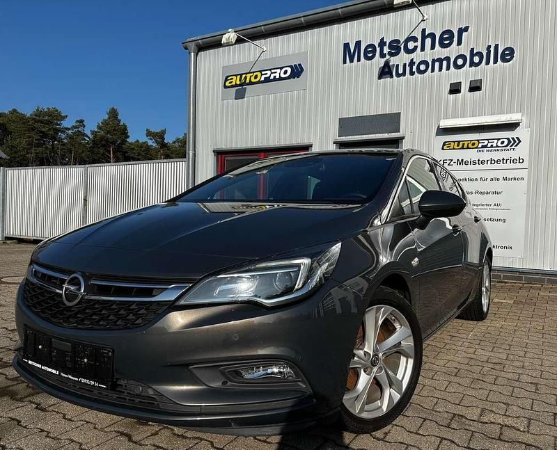 Gebraucht Opel Astra Dynamic 136 PS (100 kW) 2016 Phantom grey /platin anthrazit Kleinwagen