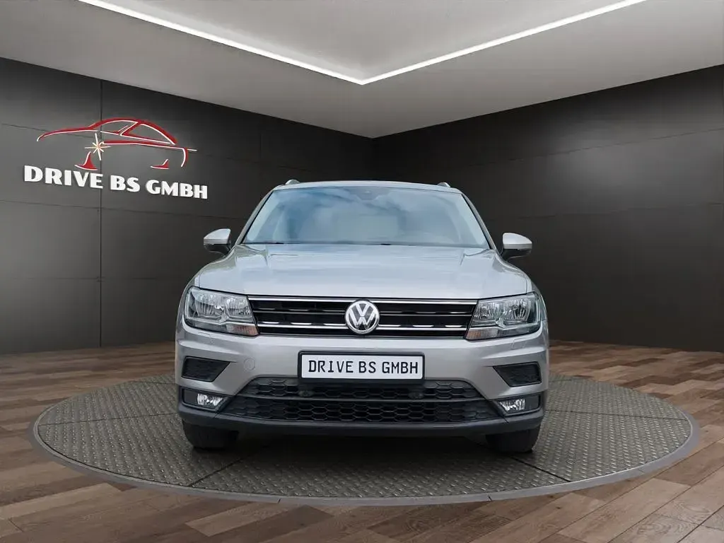 Gebraucht VW Tiguan 150 PS (110 kW) 2017 Silber SUV