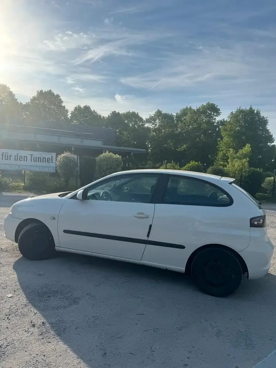Gebraucht Seat Ibiza 86 PS (63 kW) 2008 Weiß Kleinwagen