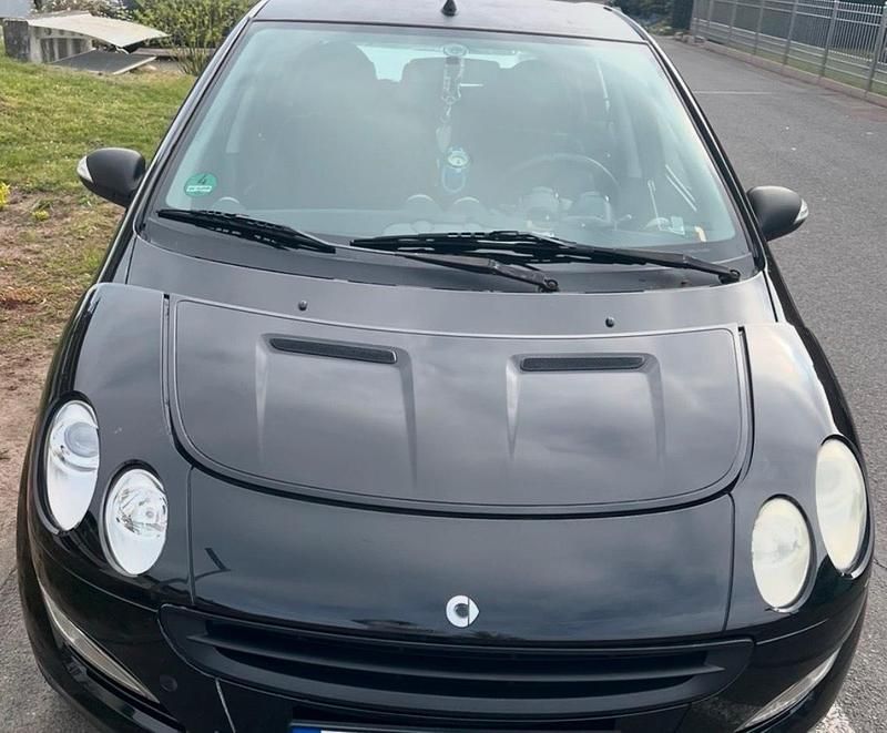 Usata Smart ForFour 75 CV (55 kW) 2004 Nero Utilitaria