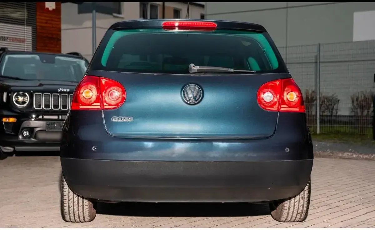 Gebraucht VW Golf 80 PS (58 kW) 2007 Blau Coupé