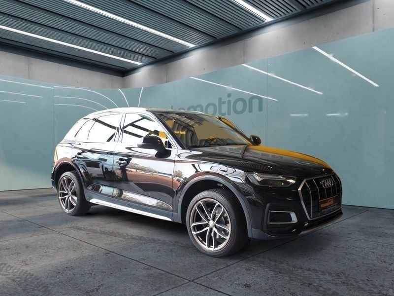 Schwarz Gebraucht 2021 Audi Q5 Advanced SUV | 41.700 € (Teuer) - Bild 1/4
