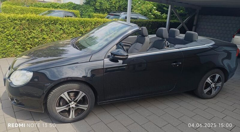 Schwarz Gebraucht 2010 VW Eos Cabrio | 4.500 € (Guter Preis) - Bild 1/4