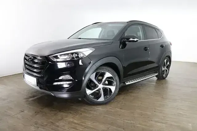 Gebraucht Hyundai Tucson 177 PS (130 kW) 2017 Schwarz SUV