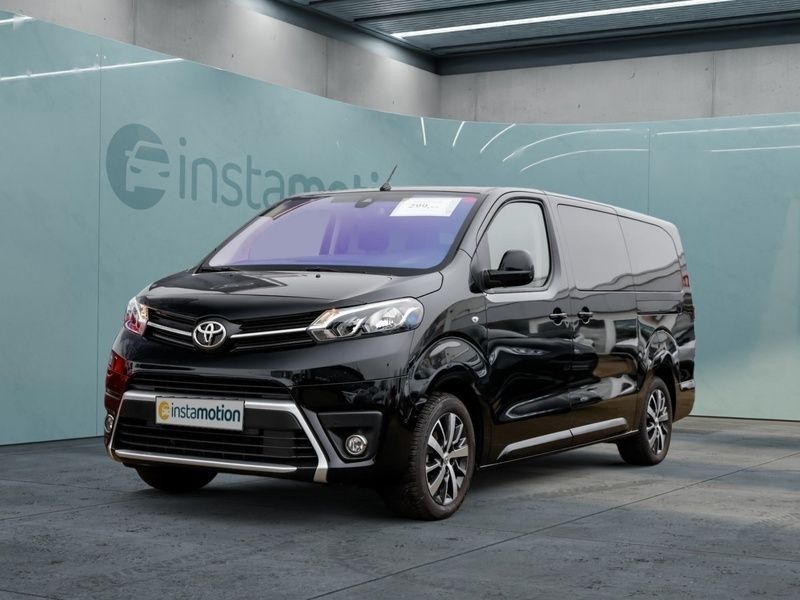 Schwarz Gebraucht 2024 Toyota Proace Verso Kombi | 37.799 € (Guter Preis) - Bild 1/4