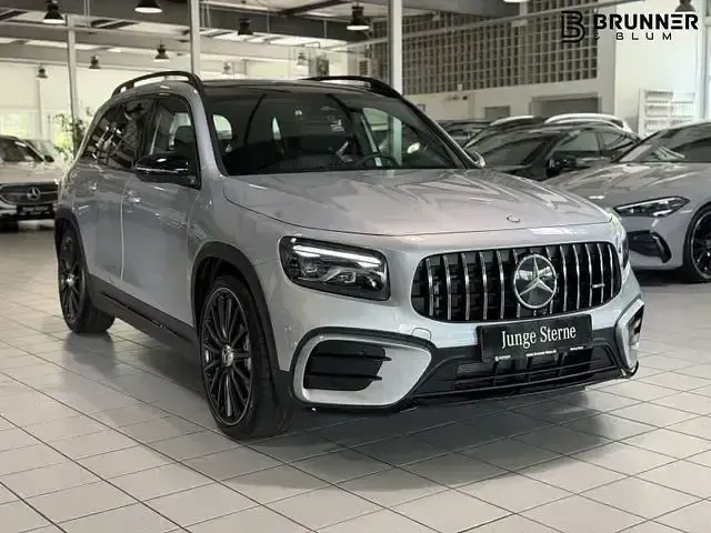 Gebraucht Mercedes GLB35 Premium 306 PS (225 kW) 2024 Silber SUV