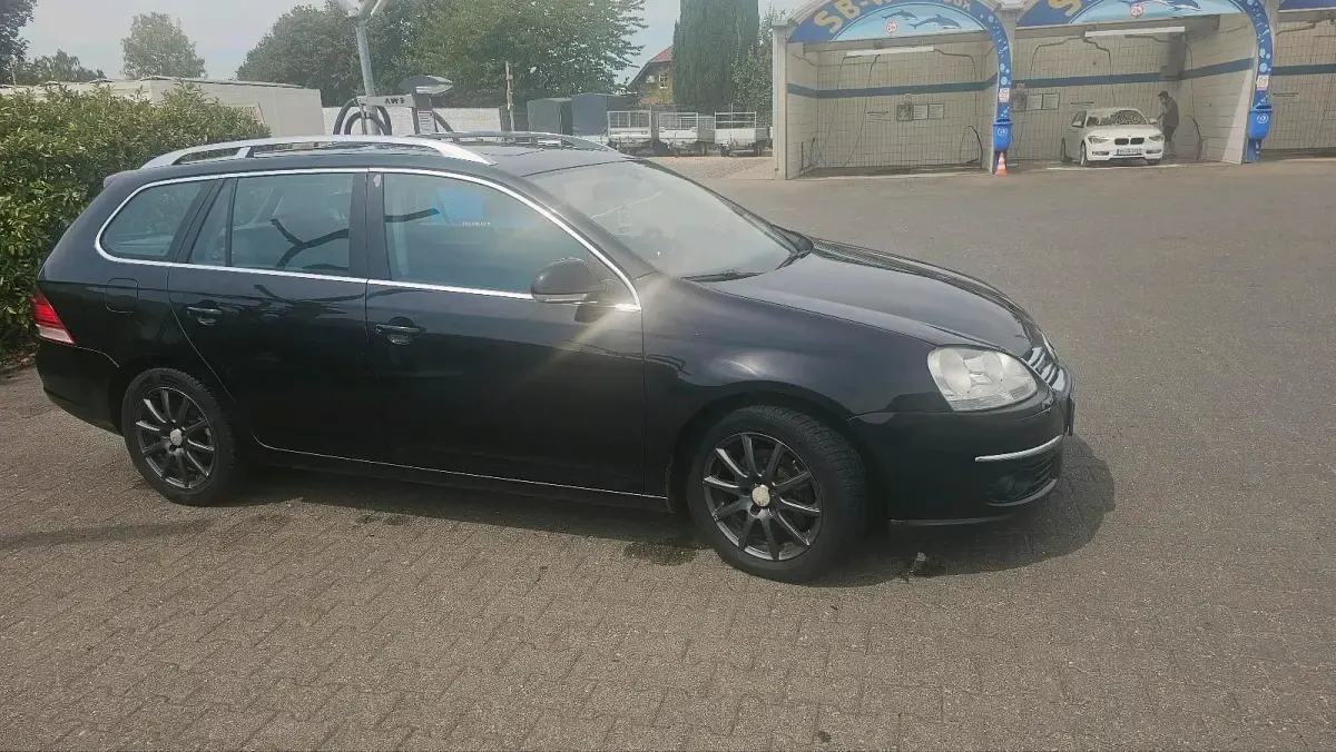 Gebraucht VW Golf V 105 PS (77 kW) 2008 Schwarz Kombi