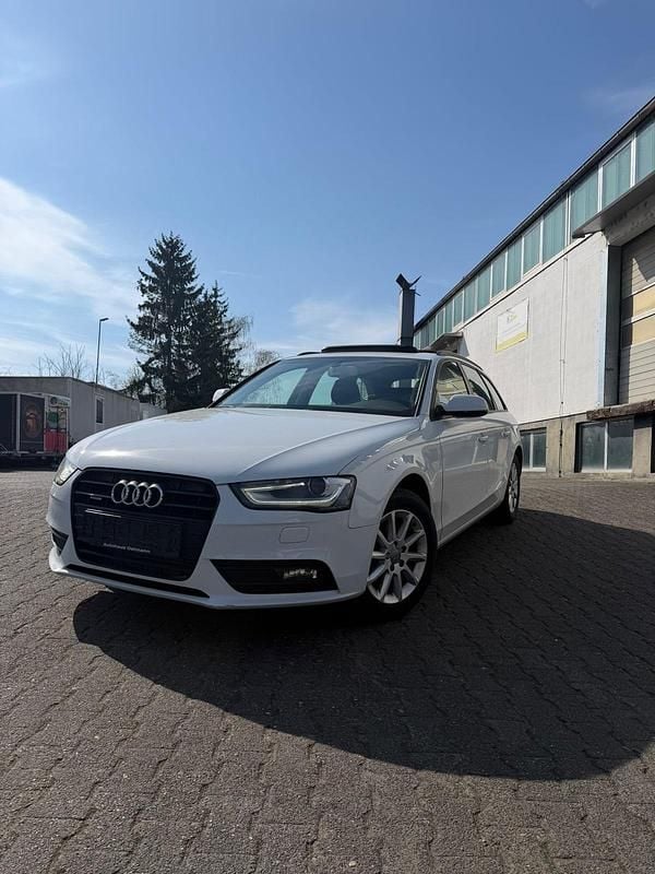 Gebraucht Audi A4 177 PS (130 kW) 2013 Weiß Kombi