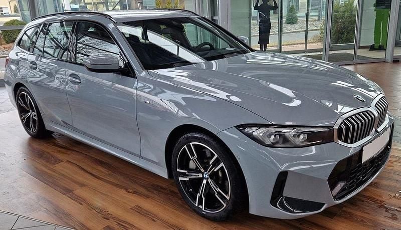 Gebraucht BMW 330 M Sport 245 PS (180 kW) 2024 Grau Limousine