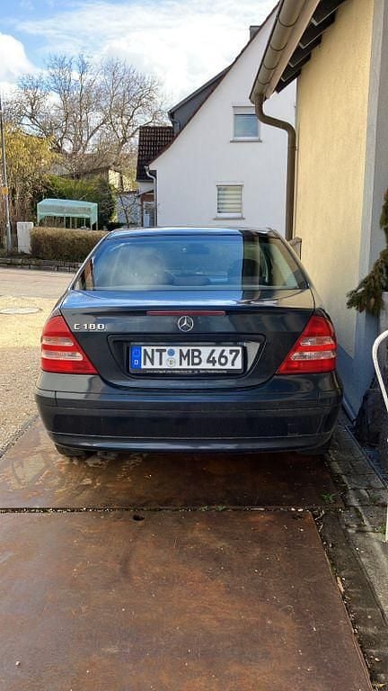 Gebraucht Mercedes C180 Classic 129 PS (94 kW) 2000 Blau Limousine