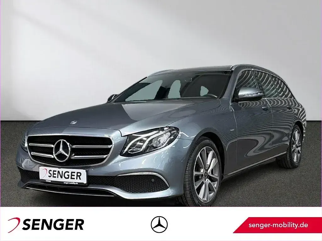 Gebraucht Mercedes E220 Avantgarde 194 PS (142 kW) 2019 Limousine