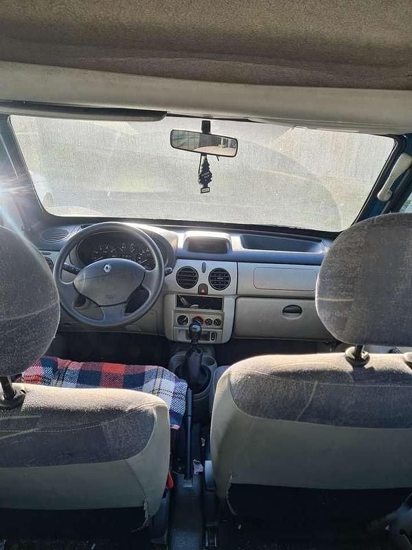 Gebraucht 2003 Renault Kangoo Privilege Van / Kleinbus | 2.400 € (Guter Preis) - Bild 1/4