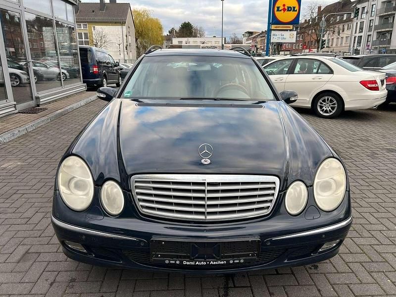 Gebraucht Mercedes E320 Elegance 224 PS (164 kW) 2003 Blau Kombi