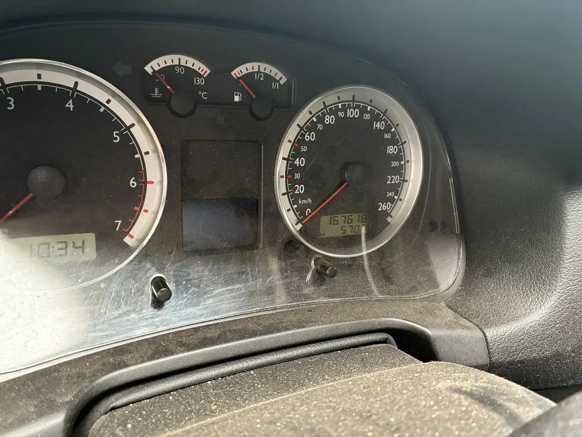 Gebraucht VW Bora 101 PS (74 kW) 1999 Silber Kombi