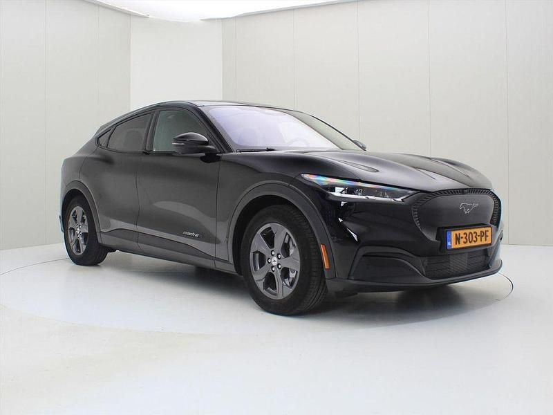 Gebraucht Ford Mustang Mach-E Extended Range 216 kW (294 PS) 2021 Schwarz SUV