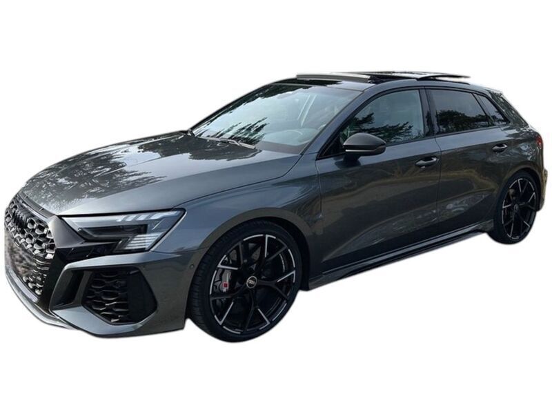 Grau Gebraucht 2023 Audi RS3 Sportback Sport Kleinwagen | 64.141 € (Teuer) - Bild 1/4