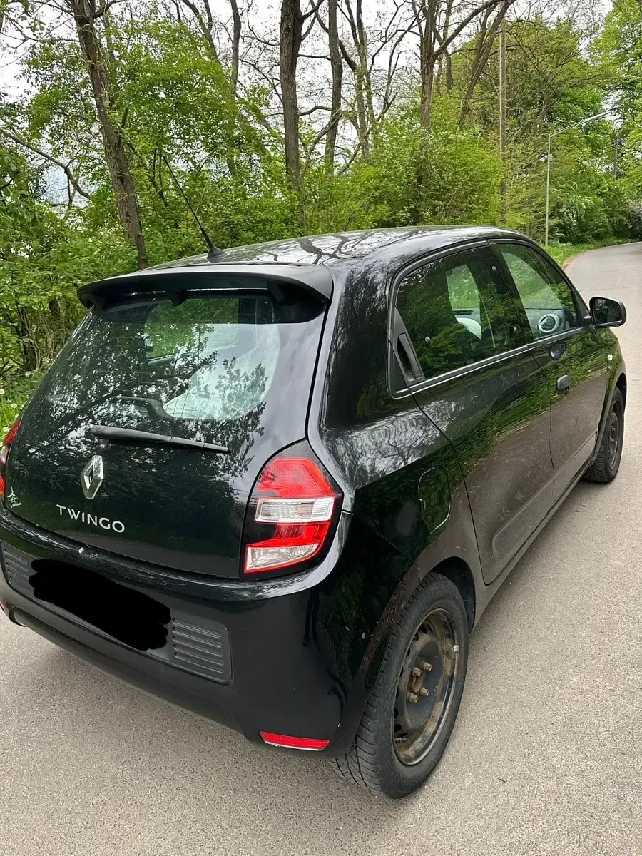 Używany Renault Twingo 71 KM (52 kW) 2016 Czarny Hatchback