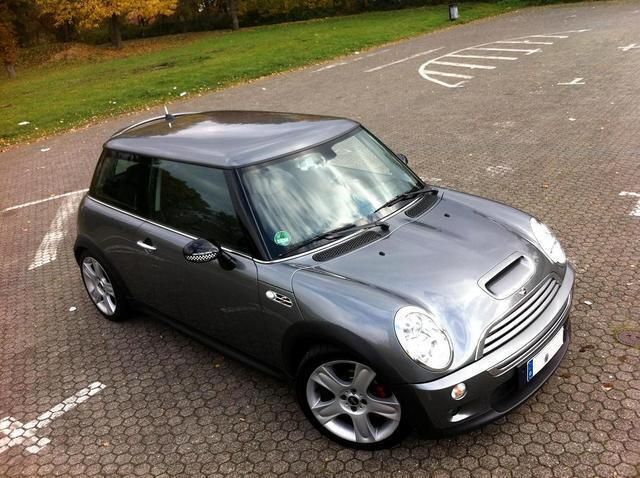 Gebraucht Mini Cooper S 170 PS (125 kW) 2005 Andere farbe metallic Kleinwagen