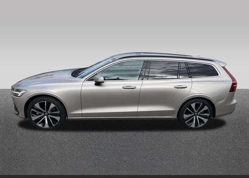 Gebraucht Volvo V60 Core 163 PS (119 kW) 2023 Bright dusk / metallic Kombi