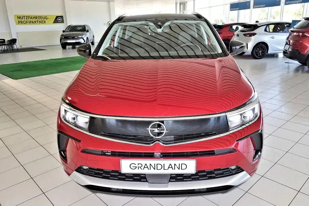 Gebraucht Opel Grandland X Ultimate 131 PS (96 kW) 2023 Rot SUV