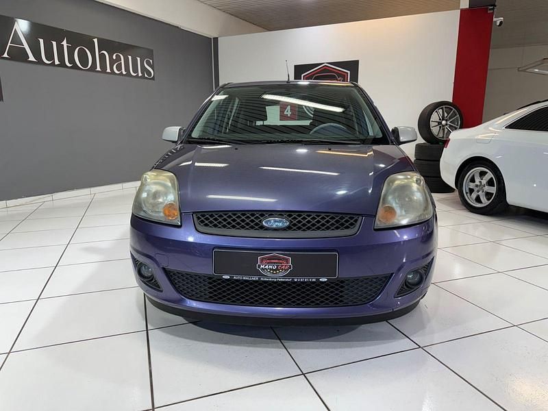 Gebraucht Ford Fiesta Style 69 PS (50 kW) 2008 Kleinwagen