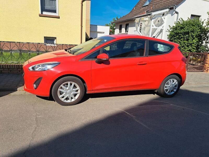 Rot Gebraucht 2020 Ford Fiesta Kleinwagen | 10.500 € (Superpreis) - Bild 1/4