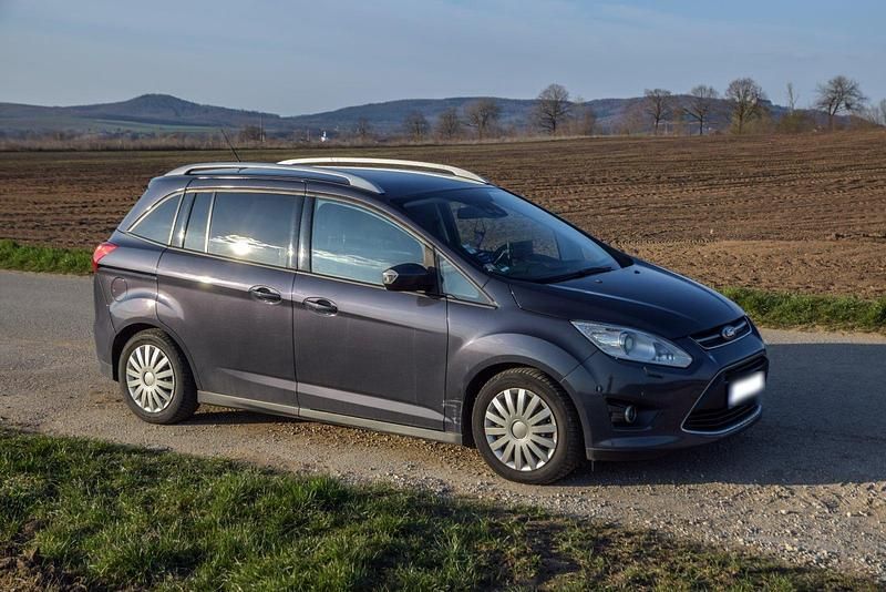Gebraucht Ford Grand C-Max 125 PS (91 kW) 2013 Grau Van / Kleinbus