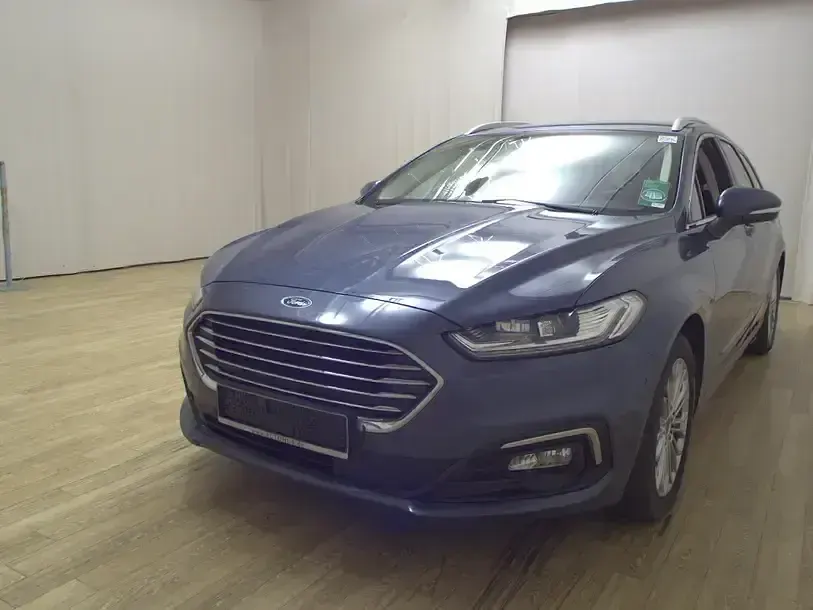 Usado Ford Mondeo Titanium 150 CV (110 kW) 2021 Azul Familiar
