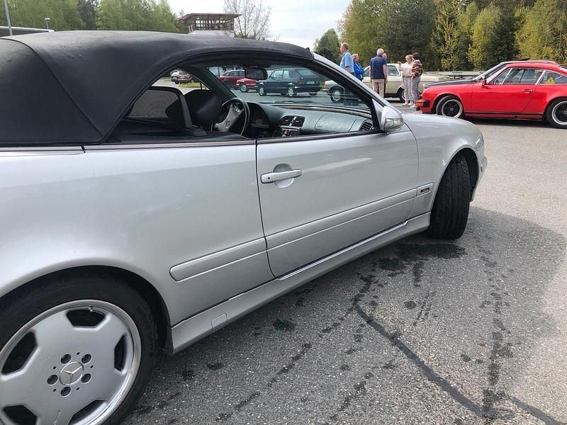 Gebraucht Mercedes CLK200 AMG 192 PS (141 kW) 2000 Silber Cabrio