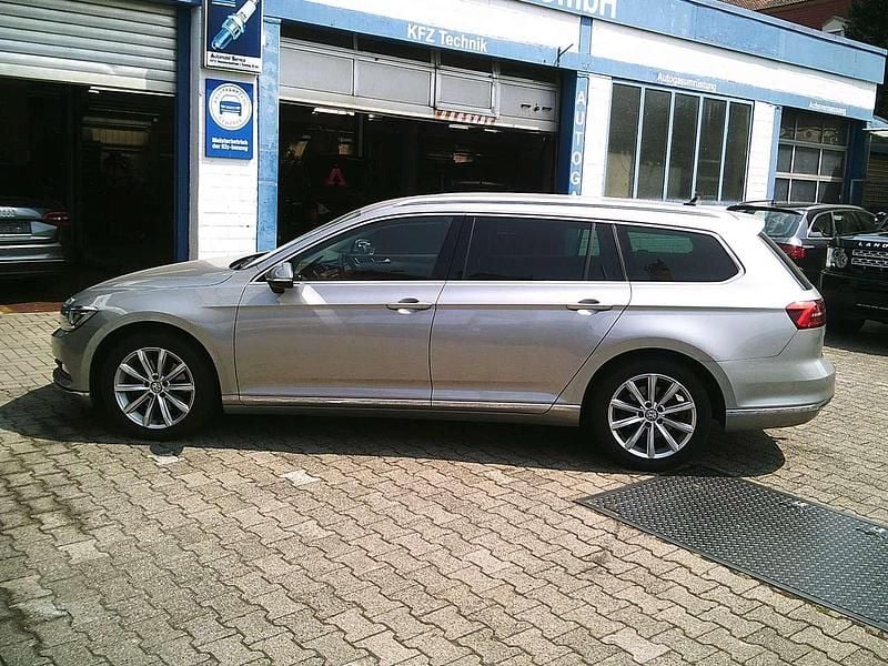 Gebraucht VW Passat 120 PS (88 kW) 2015 Silber Kombi