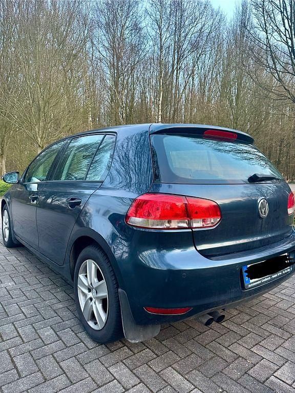 Gebraucht VW Golf VI 122 PS (89 kW) 2009 Blau Kleinwagen