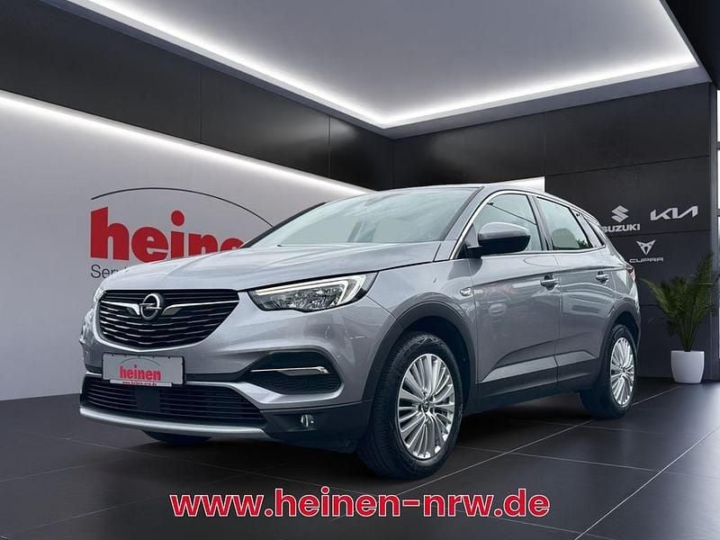 Grau Gebraucht 2020 Opel Grandland X Business Innovation SUV | 14.439 € (Superpreis) - Bild 1/4