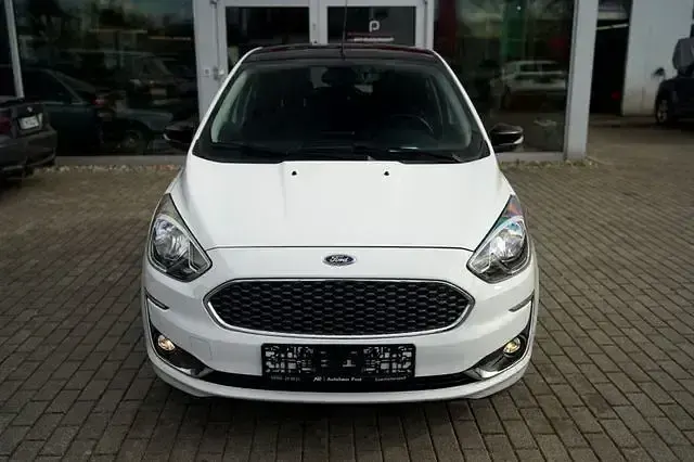 Gebraucht Ford Ka Plus 92 PS (67 kW) 2019 Weiß Kleinwagen