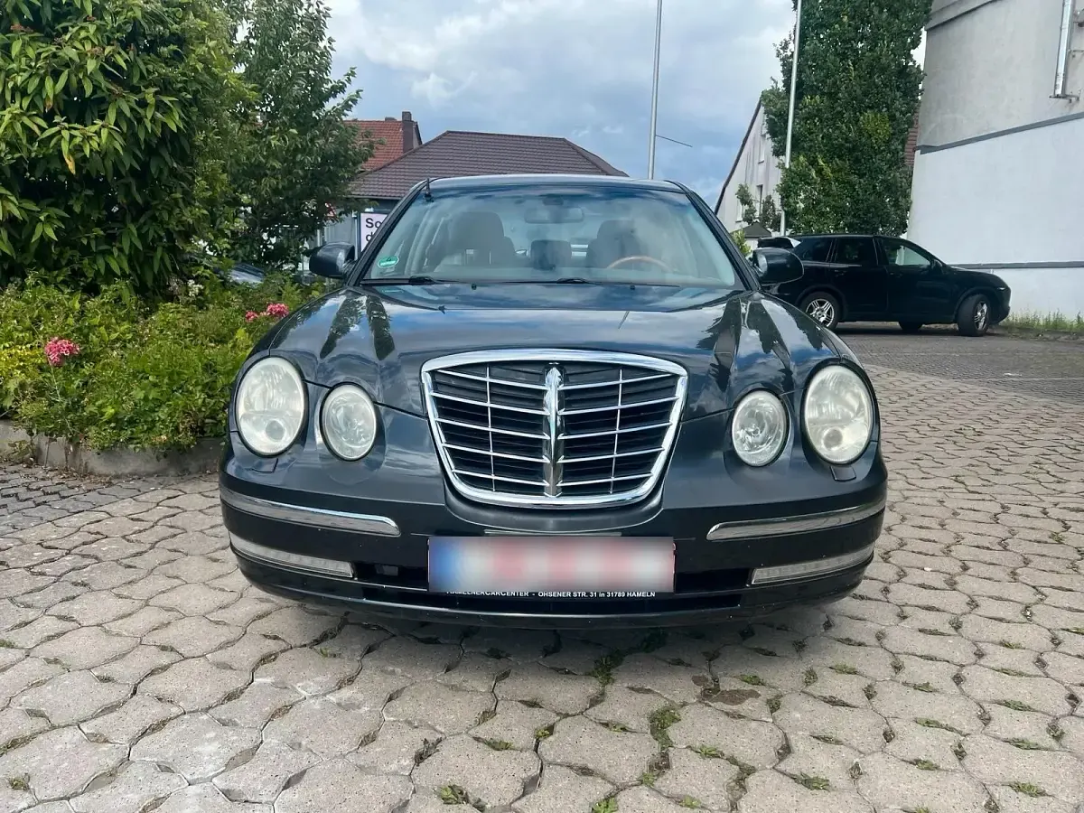 Gebraucht Kia Opirus 203 PS (149 kW) 2006 Schwarz Limousine