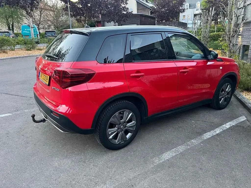 Second-hand Suzuki Vitara Comfort 111 CP (81 kW) 2019 SUV