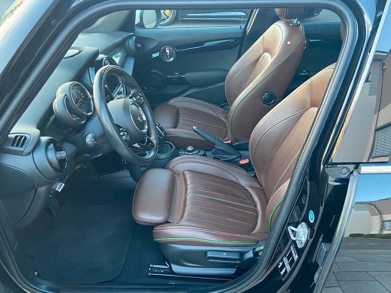 Gebraucht Mini Cooper S 192 PS (141 kW) 2020 Schwarz Kleinwagen