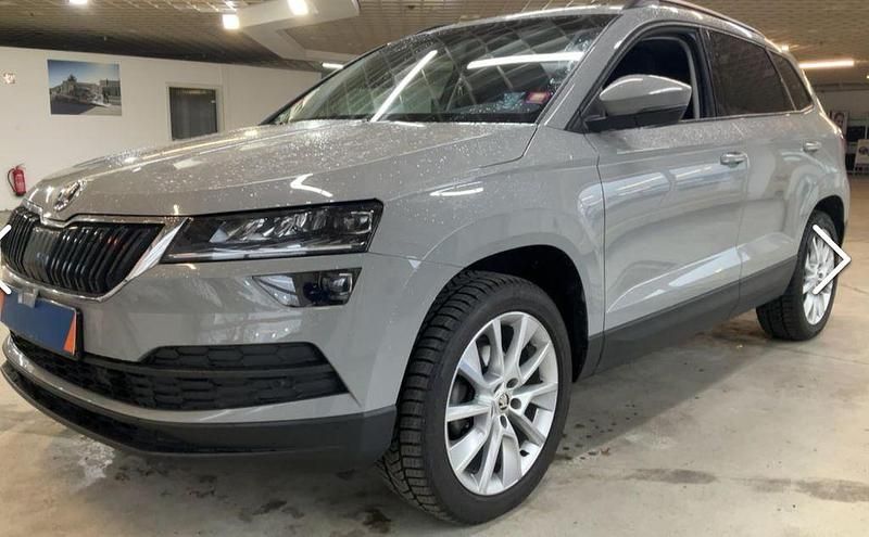 Grau Gebraucht 2019 Skoda Karoq Style SUV | 20.900 € (Fairer Preis) - Bild 1/1